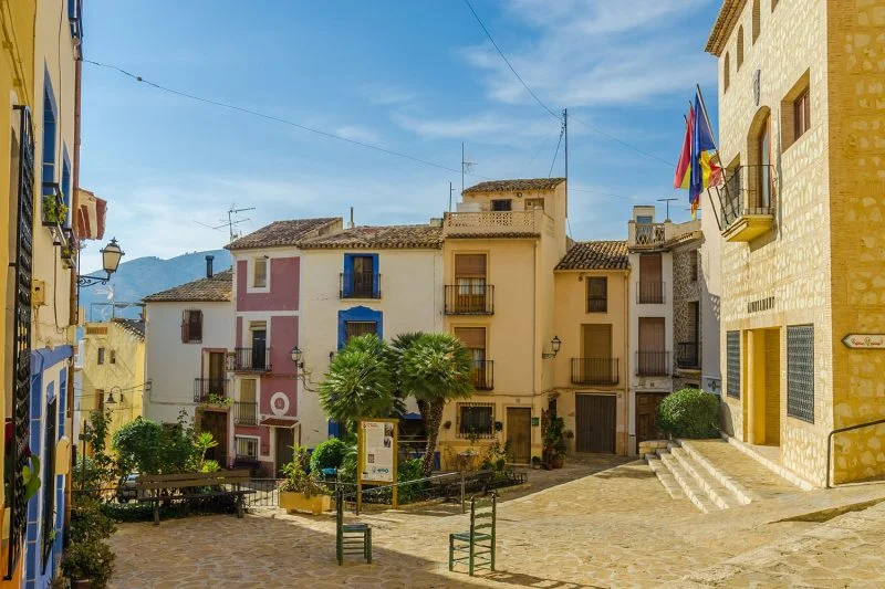 qui-sommes-nous-benidorm-place-finestrat